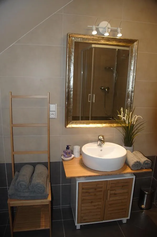 Amazing Angie'S Apartment Prag