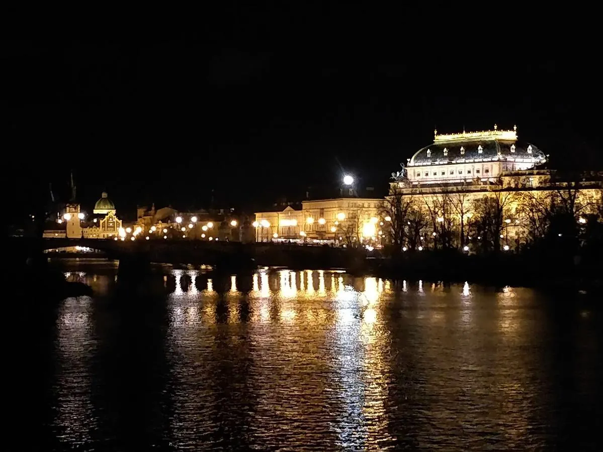 Amazing Angie'S Apartment Prag