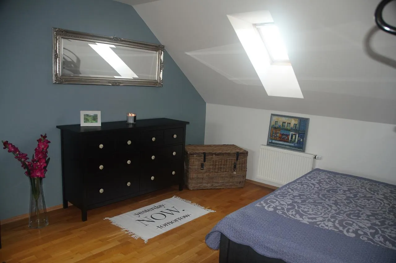 Amazing Angie'S Apartment 프라하